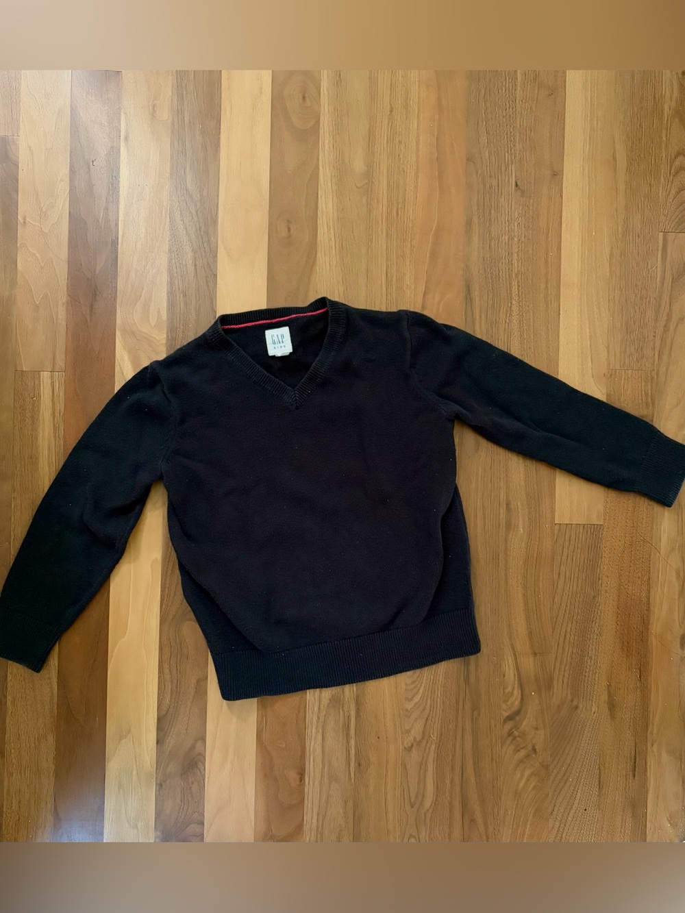 Gap Classic Black Cotton V-Neck Sweater - Size S (6-7)